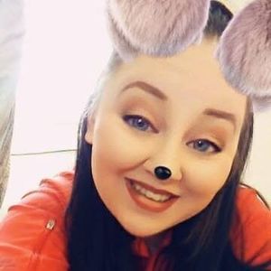 Meet your Posher, Sabrina